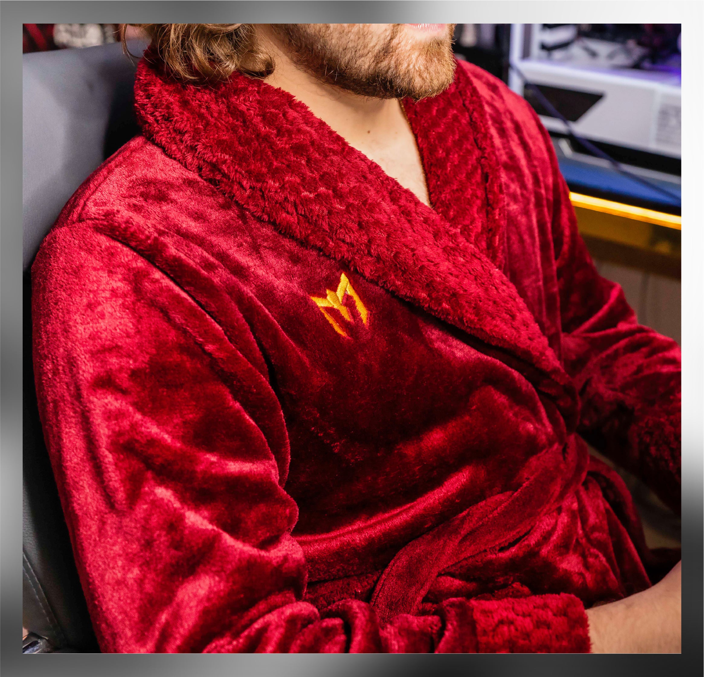 BATA DEL PODER ROJO VINO